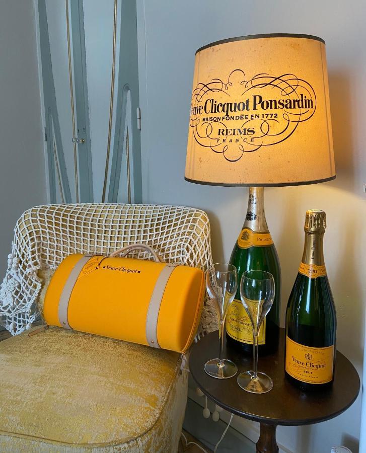 Bed and Breakfast Champagne House - Elegance, Luxury And Charm Condom Exterior foto